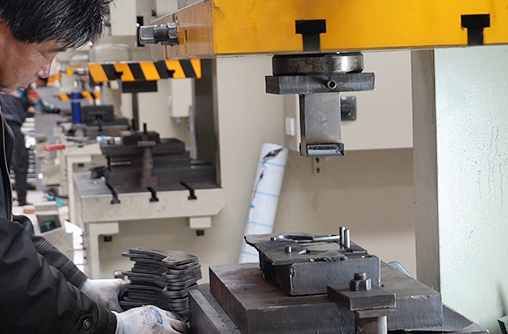 How Metal Fabrication Shapes Modern Industrial Manufacturing